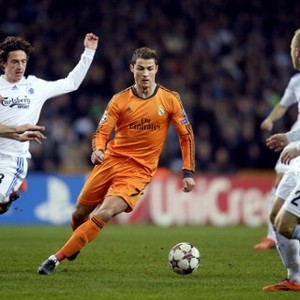 Madrid Kalahkan Copenhagen 2-0