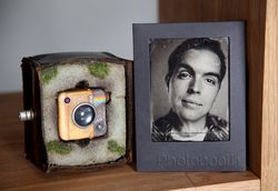 Menjelajah Kantor Instagram yang Keren & Antik
