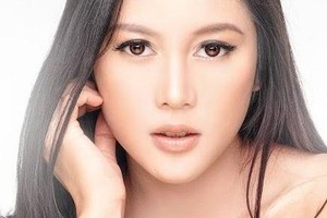 Si Cantik Wakil Indonesia di Miss Scuba International 2013