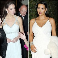 Kim dan Kate mengenakan gaun dengan detail tali yang serupa di bagian bahu. Hanya saja gaun yang dipakai kedua wanita cantik ini dirancang oleh orang berbeda. Gaun putih yang dipakai Kim merupakan rancangan Donna Karran. Sedangkan Kate mengenakan gaun chiffon rancangan Amanda Wakeley.