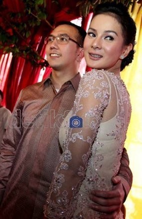 Astrid Tiar Berharap Punya Empat Anak, Suami Ingin Sebelas