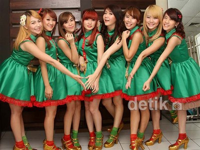 Keceriaan Cherrybelle Sambut Natal