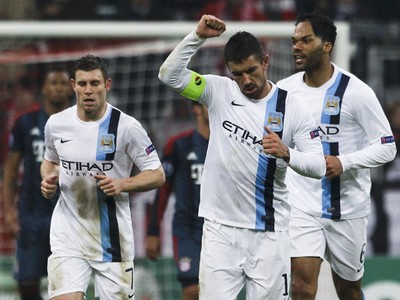 City Permalukan Bayern di Kandang