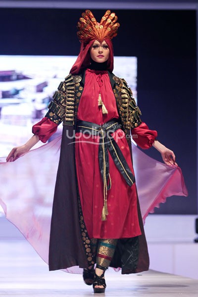 Zareena Servia Con Amore. IPBM Jabar collection 2014 at Trans Luxury Hotel. Bandung. 09-Desember-2013. [Foto: Mohammad Abduh/Wolipop]