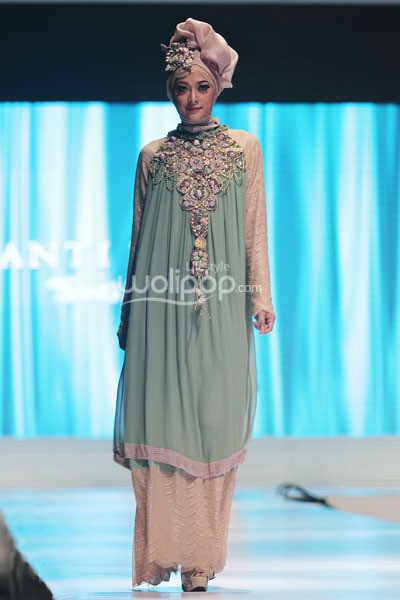 Anti Dewi Sang Dewi. IPBM Jabar collection 2014 at Ballroom Trans Luxury Hotel. Bandung. 09-Desember-2013. [Foto: Mohammad Abduh/Wolipop]