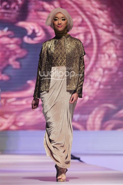 Meeta Fauzan La Belle Fille. IPBM Jabar collection 2014 at Ballroom Trans Luxury Hotel. Bandung. 09-Desember-2013. [Foto: Mohammad Abduh/Wolipop]