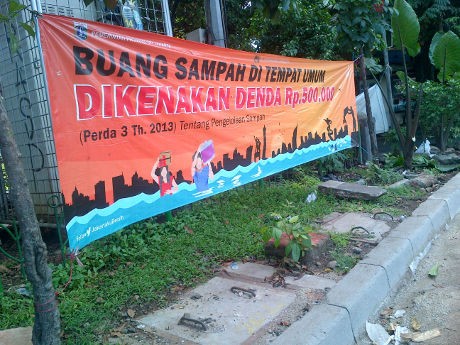 Buang Sampah Sembarangan, 70 Warga Jaksel Diseret ke Persidangan