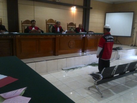 Tabrak Warga hingga Tewas, Sopir Rombongan FPI Divonis 2 Tahun Bui