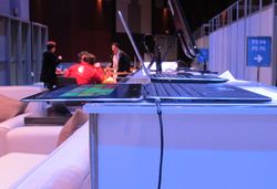 Si Hybrid Langsing Dell XPS 11