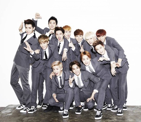 Rekaman Suara EXO dan A Pink Bocor di Internet, Ulah Sasaeng Fans?