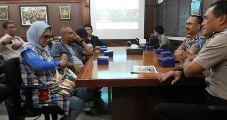 Bahas Pengamanan Konser Ultah ke-30, Slank Datangi Polda Metro Jaya
