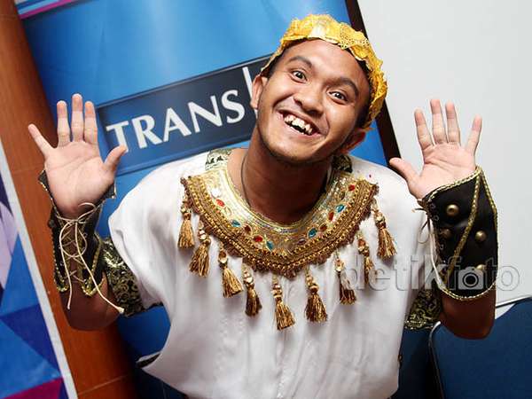 Caisar yang Selalu Ceria Caisar yang Selalu Ceria