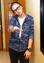 Wow, SM*SH Berambut Pirang