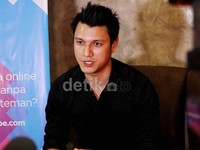 Christian Sugiono saat ditemui di kawasan Barito, Jakarta Selatan, Rabu (11/12/2013) malam. Akew/detikHOT.