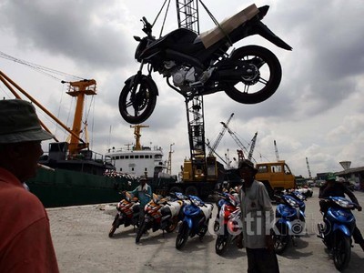 Penjualan Sepeda Motor Melambat