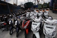 Berdasarkan data Asosiasi Kendaraan Sepeda Motor Indonesia (AISI), penjualan sepeda motor pada November 2013 naik 10,6 persen dari tahun lalu. Akan tetapi, kenaikan penjualan November 2013 lebih rendah dari kenaikan penjualan Oktober yang mencapai angka 14 persen.