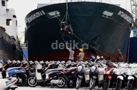 Ada sebanyak 687.329 unit sepeda motor terjual selama November, atau 3,8% lebih sedikit daripada pembeli bulan Oktober.