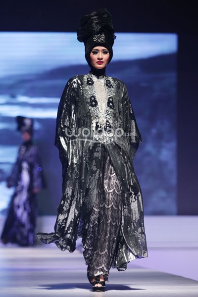 Herman Nuary Silvers Night. IPBM Jabar collection 2014 at Ballroom Trans Luxury Hotel. Bandung. 09-Desember-2013. [Foto: Mohammad Abduh/Wolipop]