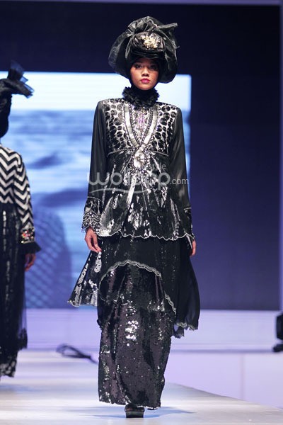 Herman Nuary Silvers Night. IPBM Jabar collection 2014 at Ballroom Trans Luxury Hotel. Bandung. 09-Desember-2013. [Foto: Mohammad Abduh/Wolipop]