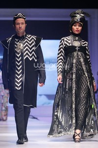 Herman Nuary Silvers Night. IPBM Jabar collection 2014 at Ballroom Trans Luxury Hotel. Bandung. 09-Desember-2013. [Foto: Mohammad Abduh/Wolipop]