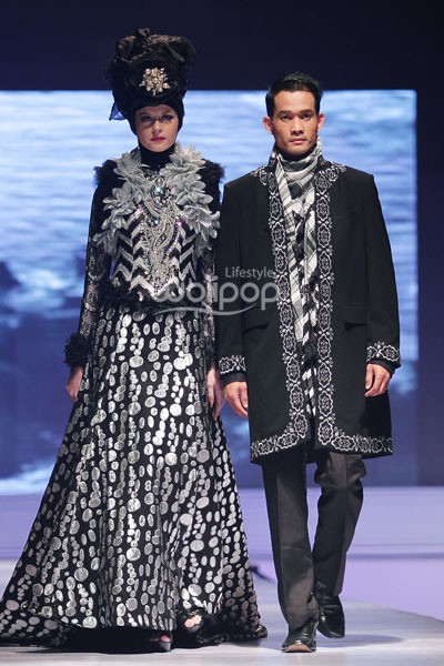 Herman Nuary Silvers Night. IPBM Jabar collection 2014 at Ballroom Trans Luxury Hotel. Bandung. 09-Desember-2013. [Foto: Mohammad Abduh/Wolipop]