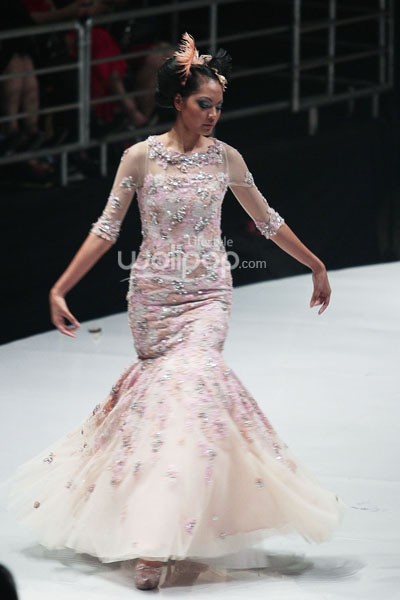 Ronald V Gaghana FANTASIRKUS. Bazaar Fashion Concerto 2014 at Jakarta Convention Center. Jakarta. 05 Desember 2013. [Foto: Mohammad Abduh/Wolipop]