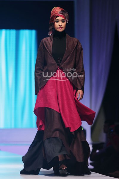 Iva Lativah Value Glam Exploration. IPBM Jabar collection 2014 at Ballroom Trans Luxury Hotel. Bandung. 09-Desember-2013. [Foto: Mohammad Abduh/Wolipop]