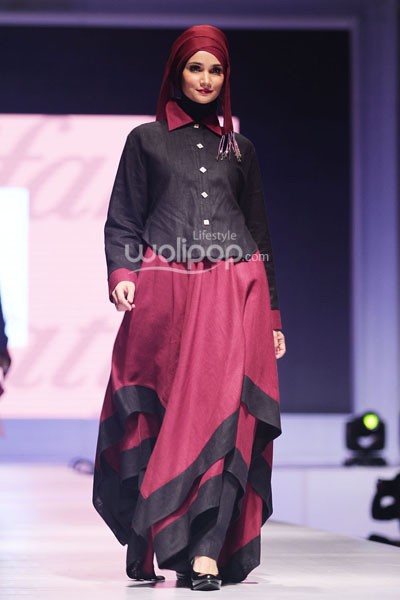 Iva Lativah Value Glam Exploration. IPBM Jabar collection 2014 at Ballroom Trans Luxury Hotel. Bandung. 09-Desember-2013. [Foto: Mohammad Abduh/Wolipop]