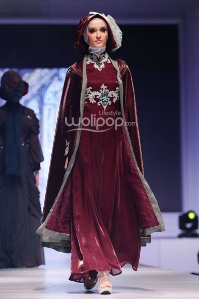 Lisma D Gumelar Retro Classique. IPBM Jabar collection 2014 at Ballroom Trans Luxury Hotel. Bandung. 09-Desember-2013. [Foto: Mohammad Abduh/Wolipop]