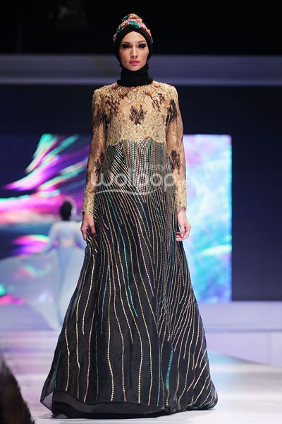 Malida Aurora. IPBM Jabar collection 2014 at Ballroom Trans Luxury Hotel. Bandung. 09-Desember-2013. [Foto: Mohammad Abduh/Wolipop]