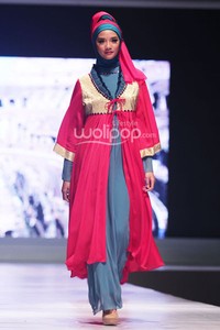 Ani She Be Beautiful Unique. IPBM Jabar collection 2014 at Ballroom Trans Luxury Hotel. Bandung. 09-Desember-2013. [Foto: Mohammad Abduh/Wolipop]