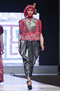 Toera Imara Ret Romantic Freedom. IPBM Jabar collection 2014 at Ballroom Trans Luxury Hotel. Bandung. 09-Desember-2013. [Foto: Mohammad Abduh/Wolipop]