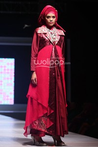 Toera Imara Ret Romantic Freedom. IPBM Jabar collection 2014 at Ballroom Trans Luxury Hotel. Bandung. 09-Desember-2013. [Foto: Mohammad Abduh/Wolipop]