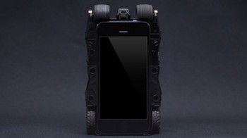 Namun sayangnya belum diketahui apakah Bandai akan ikut memasarkan casing ini secara global. Kemungkinan besar, casing ini hanya akan dijual di Jepang saja.