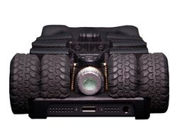 Dibungkus Batmobile, iPhone 5 Makin Garang!