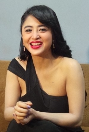 Ian Kasela Klaim Depe Beruntung Jadi Bintang Video Klip Radja