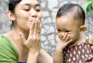 Metode Seperti Ini Bisa Bikin Kemampuan Bicara Anak Lebih Optimal