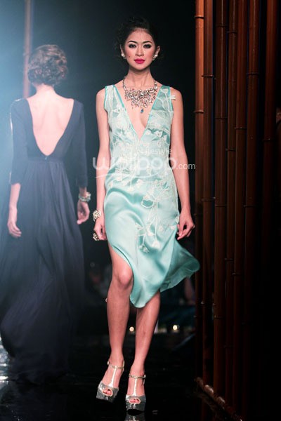 Arantxa Adi Collections 2014 The V.I.P.s. ABSOLUT Country of Sweden ELYX at Grand Balroom Hotel Kempinski. 11 Desember 2013. Jakarta. [Foto: Mohammad Abduh/Wolipop]