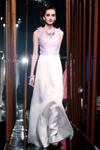 Arantxa Adi Collections 2014 The V.I.P.s. ABSOLUT Country of Sweden ELYX at Grand Balroom Hotel Kempinski. 11 Desember 2013. Jakarta. [Foto: Mohammad Abduh/Wolipop]