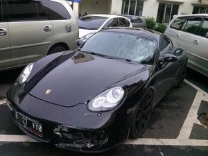 Polisi: Pengendara Porsche Tabrak Sepeda Karena Kurang Konsentrasi