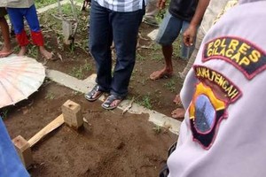 Kisah Mistis di Balik Pembongkaran Sejumlah Makam di Cilacap