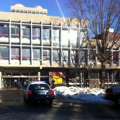 Ada Ancaman Bom, Kampus Harvard University Dievakuasi