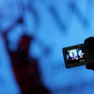 Banyak Wanita Rela Telanjang Bikin Nilai Bitcoin Tembus Rp 10 Juta