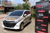 Mobil Avanza Veloz edisi 10 tahun Avanza ikut dipamerkan di kawasan SCBD.