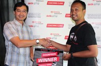 Ini dia yang beruntung mendapatkan door prize Lenovo K900. Antonius, ngetweet-nya rajin bro!