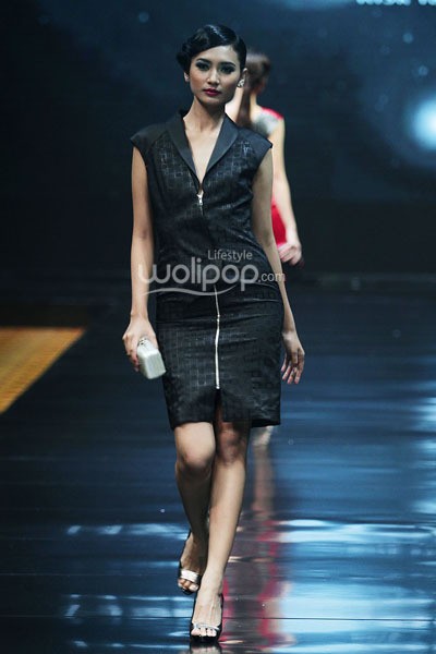 Billy Tjong, Fall/Winter 2014 The Beauty From Within Hope Worldwide Indonesia at Ballroom Hotel Borobudur. 12 Desember 2013. Jakarta. [Foto: Mohammad Abduh/Wolipop]