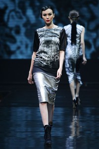 Billy Tjong, Fall/Winter 2014 The Beauty From Within Hope Worldwide Indonesia at Ballroom Hotel Borobudur. 12 Desember 2013. Jakarta. [Foto: Mohammad Abduh/Wolipop]