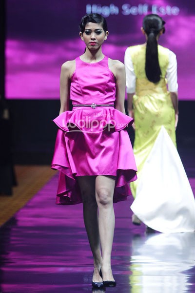 Billy Tjong, Fall/Winter 2014 The Beauty From Within Hope Worldwide Indonesia at Ballroom Hotel Borobudur. 12 Desember 2013. Jakarta. [Foto: Mohammad Abduh/Wolipop]