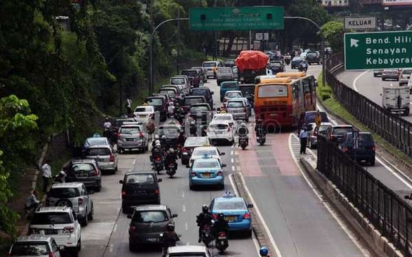 Tol Tegal Parang Ditutup, 3 in 1 di Semanggi Ditiadakan Hingga Jumat