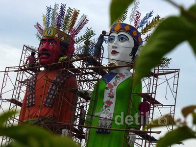 Ondel-ondel Raksasa Ikon Kemayoran